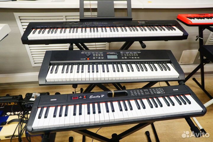 Синтезатор — Цифровое Пианино (+ аксессуары)