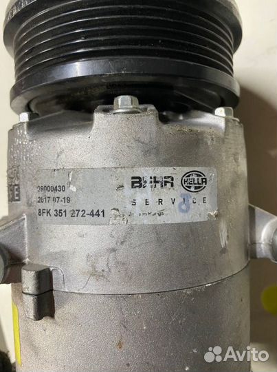 Компрессор кондиционера Volvo S60