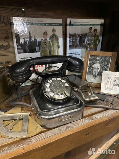Старинный телефон, трофейный Германия 1930г
