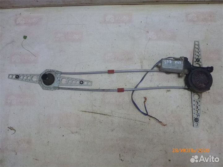 Стеклоподъемник передний правый Газ 3110 седан