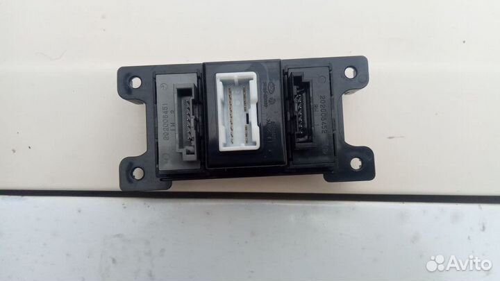 Блок usb aux кнопка подогрева сидений santa fe 2
