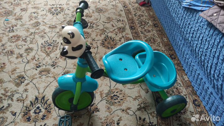Детский трехколесный велосипед