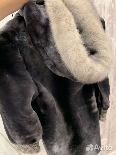 Шубы мутоновые, безрукавки мех, мутон воротники