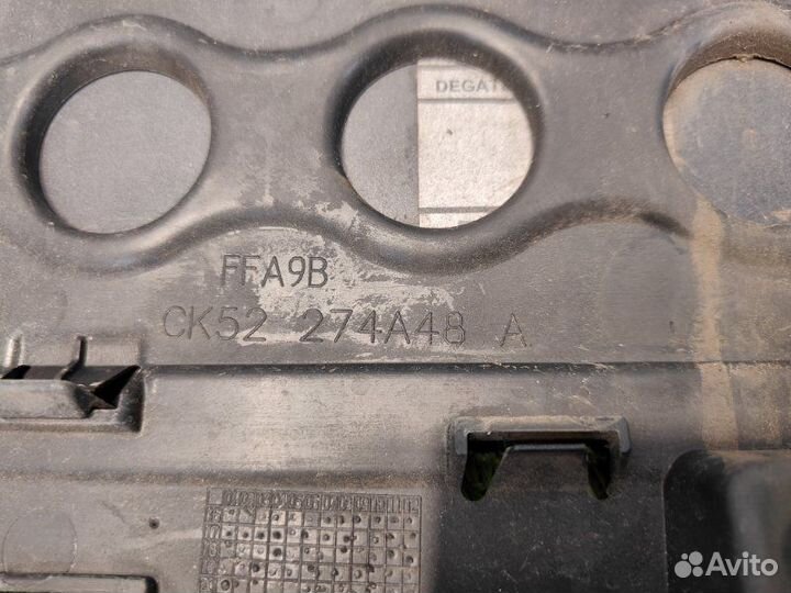Молдинг двери задний правый Land Rover Range Rover