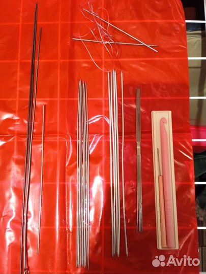 Спицы и крючки для вязания