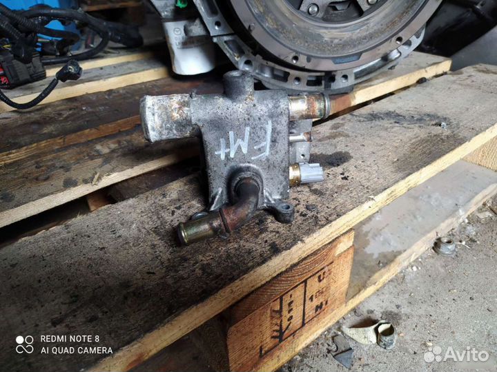 Ford Mondeo 3 Фланец системы охлаждения