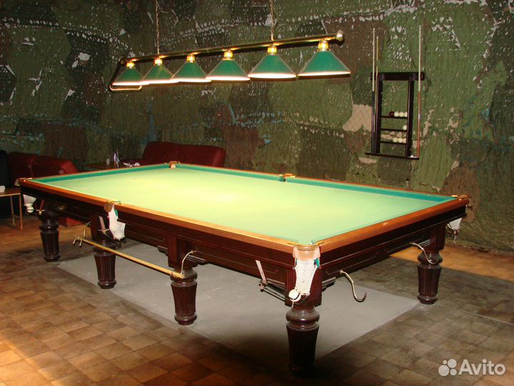 Бидьярдный стол