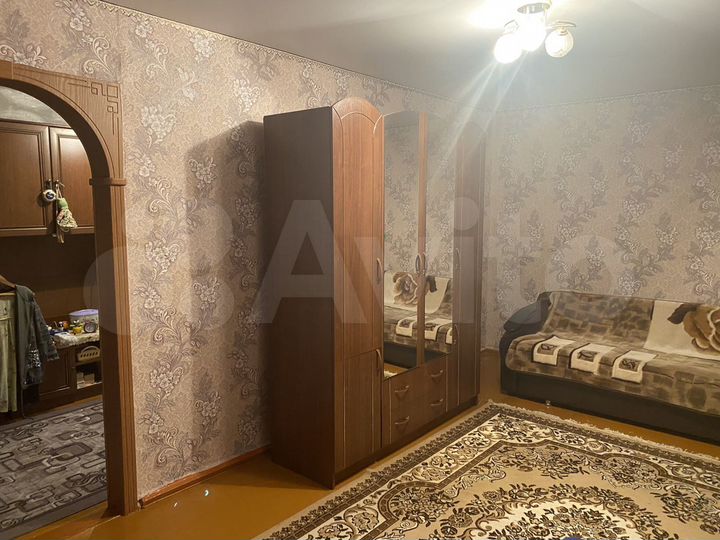 2-к. квартира, 40 м², 2/4 эт.