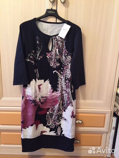 Платье новое 46