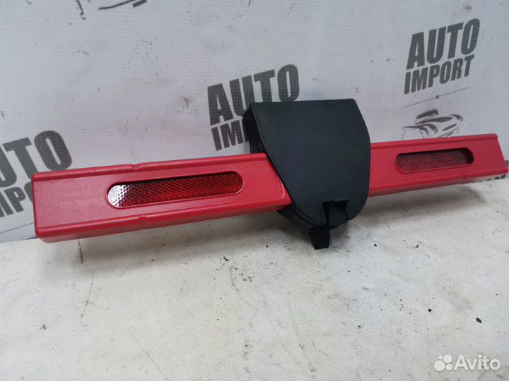 Знак аварийной остановки Audi A6 C6