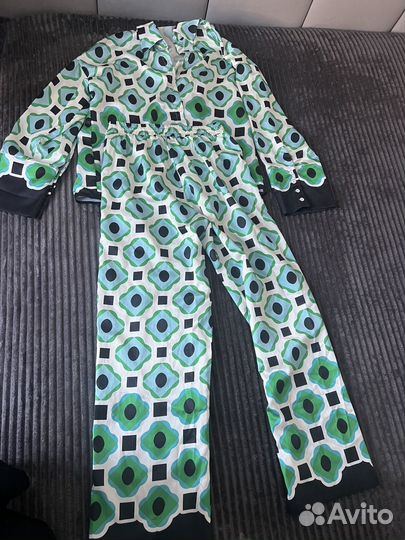 Брюки в пайетку новогодние 44-46