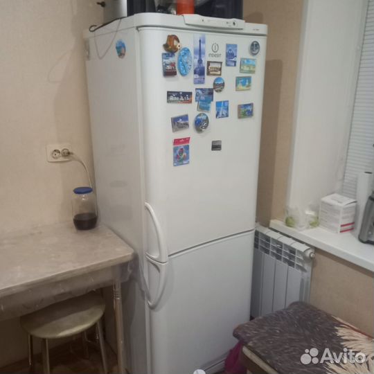 Холодильник indesit no frost бу