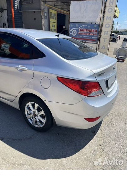 Hyundai Solaris 1.4 AT, 2013, 137 000 км