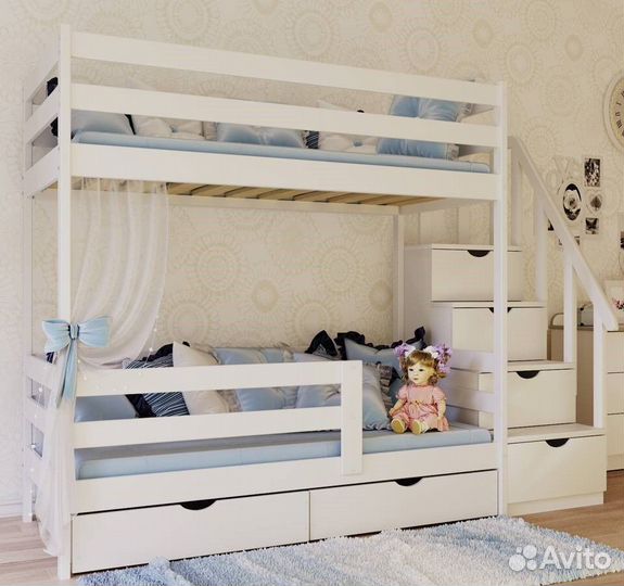 Двухъяpусная детская кровать