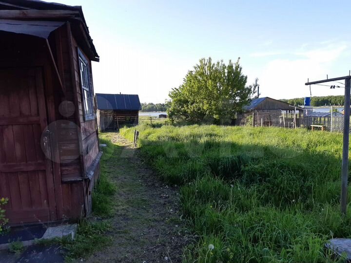 Дом 48 м² на участке 11 сот.