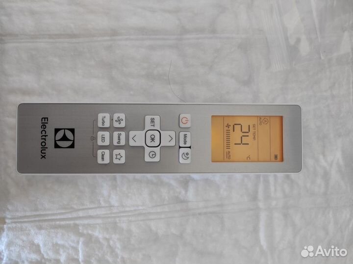 Пульт от кондиционера Electrolux RG10B(F) bgef