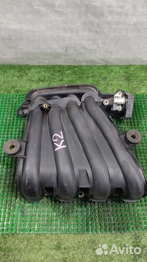 Коллектор впускной Nissan Tiida 2008