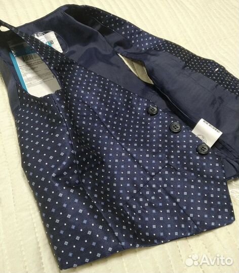 Жилетка acoola для мальчика нарядная р-р 122