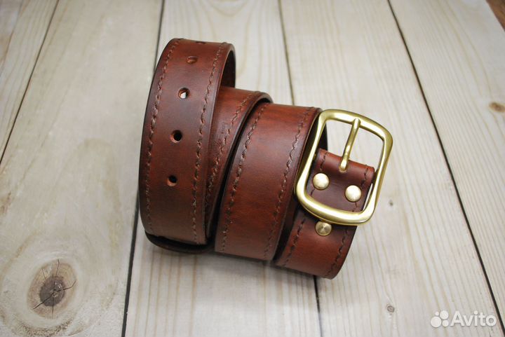 Мужской кожаный ремень