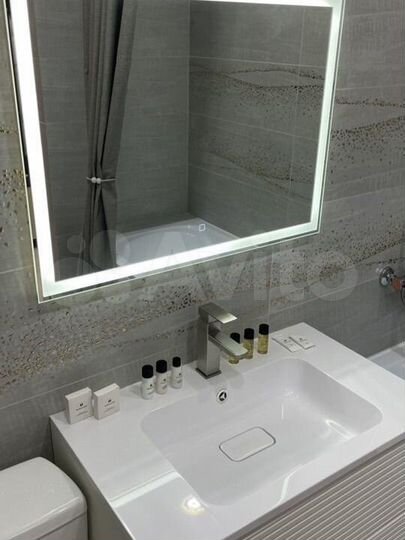 3-к. квартира, 70 м², 1/2 эт.