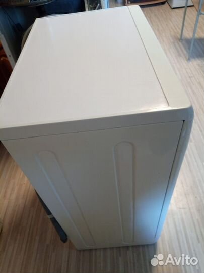 Стиральная машина indesit