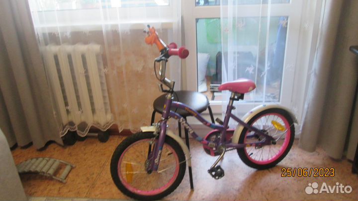 Детский велосипед для девочки (Stern)