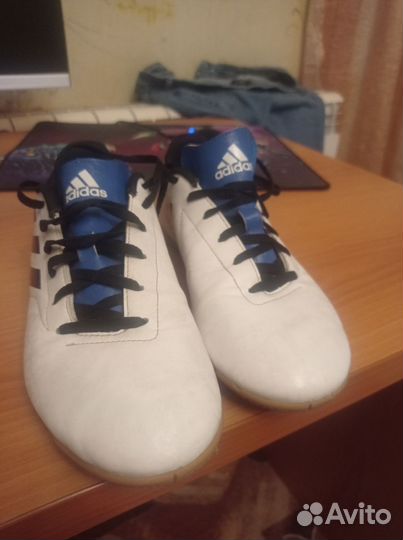Футзалки Adidas оригинальные