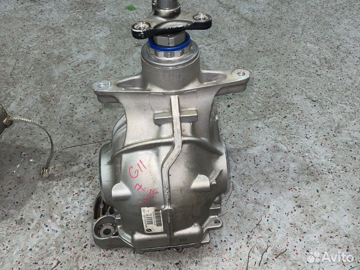 Задний редуктор BMW 7 G11/12 B57