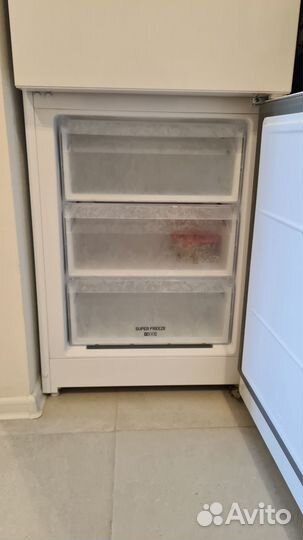 Холодильник hotpoint ariston HF4200W