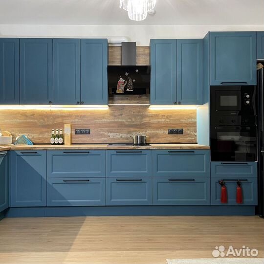 Кухня современная на заказ. Доставка и сборк