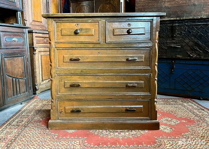 Комод старинный