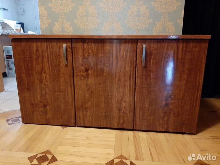 Тумба под аквариум, из металлокаркаса, шпон