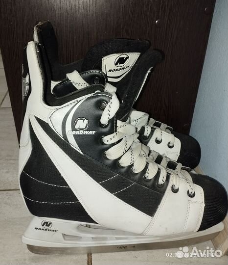 Коньки хоккейные, р44