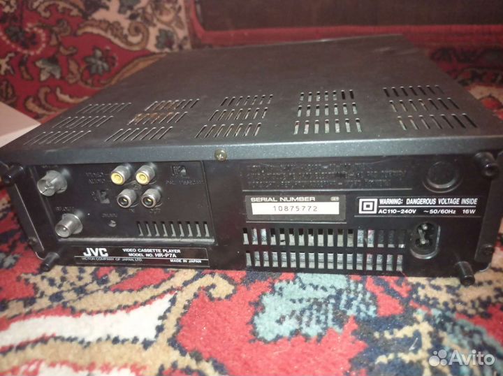 Видеомагнитофон jvc