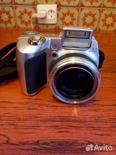 Цифровая фотокамера