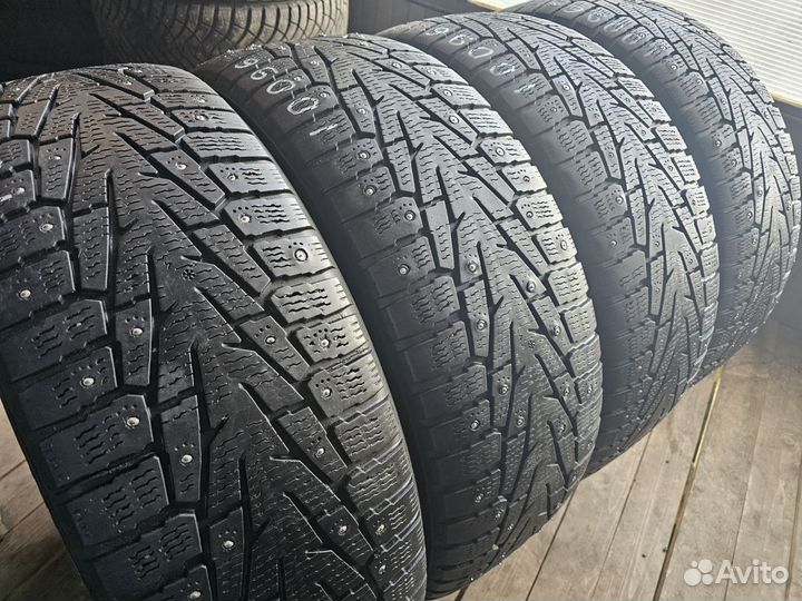 Nokian Tyres Hakkapeliitta 7 SUV 235/60 R18 107T