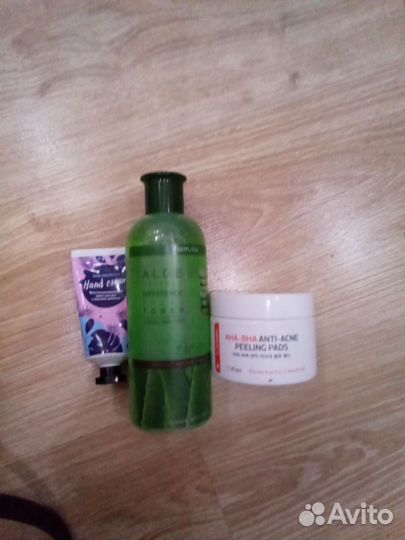 Набор косметики пенка, спрей, тональный крем