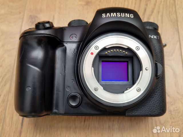 Фотоаппарат Samsung NX1 объявление продам
