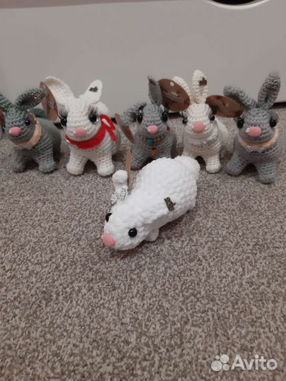 Игрушки ручной работы символ года