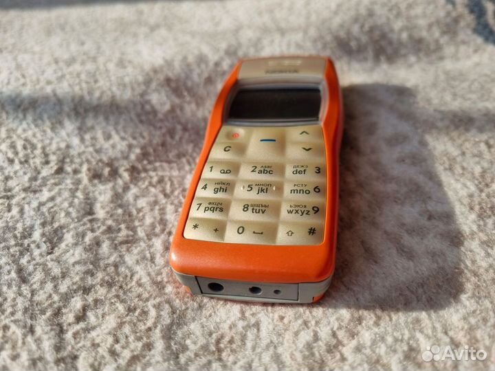 Nokia 1100