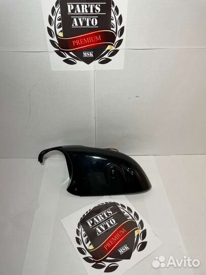 Нижняя накладка зеркала левая Infiniti QX50