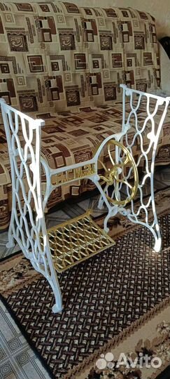 Литая чугунная станина