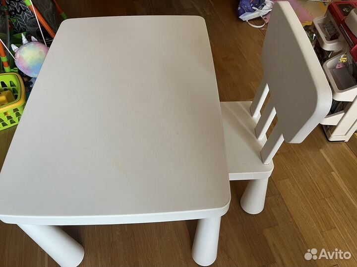 Детский стол и стул IKEA
