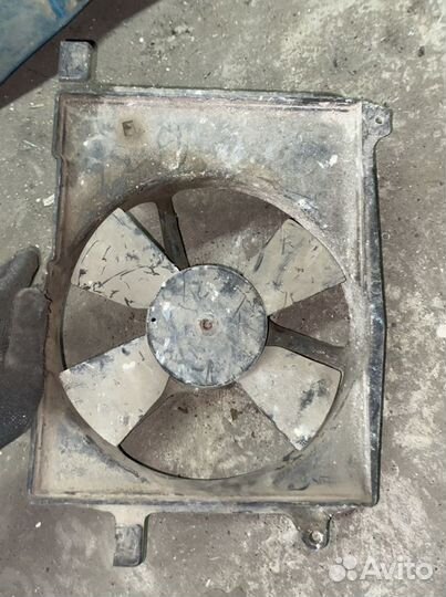 Вентилятор радиатора Peugeot 405