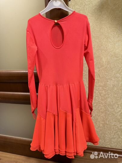 Платье для бальных танцев