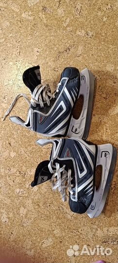 Комплект хоккейной формы + коньки детские