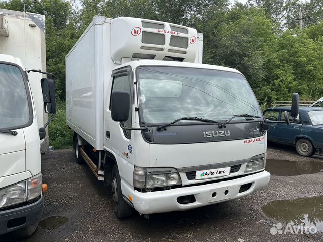 Isuzu Elf, 2003