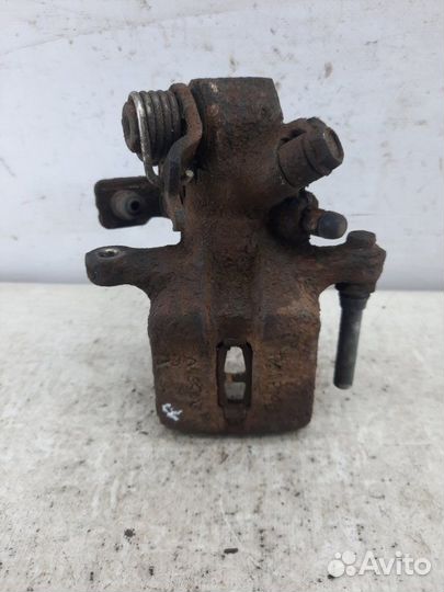 Суппорт тормозной задний правый Honda Civic