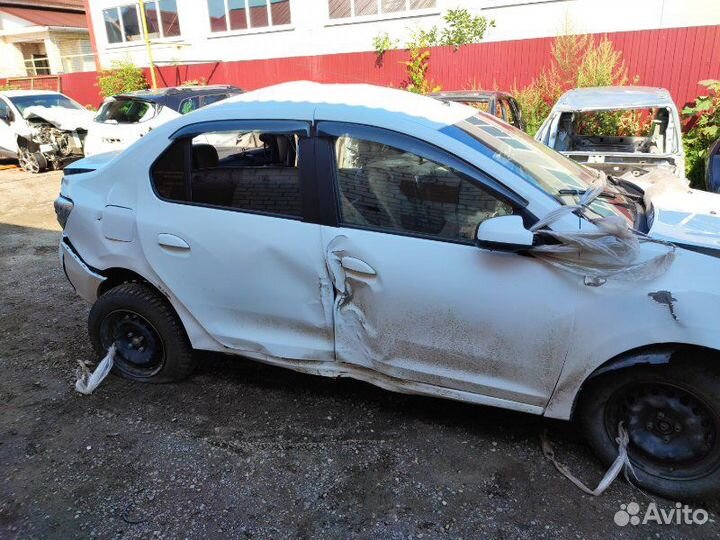 Кузов на запчасти Renault Logan