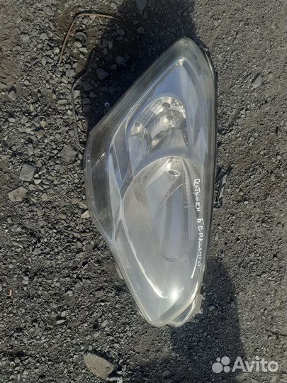 Фара правая Ситроен Берлинго Б9 Citroen Berlingo